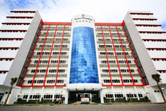 Gedung Tokong Nanas Telkom University